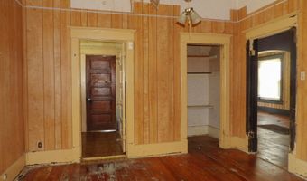711 S Smt, Arkansas City, KS 67005