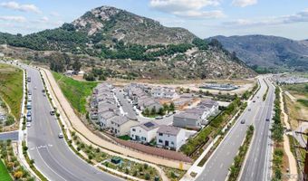35052 Hacienda Hts, Fallbrook, CA 92028