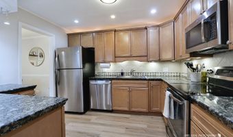 510 W MINER St 1D, Arlington Heights, IL 60005