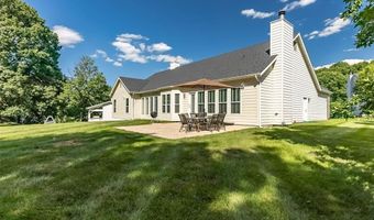 573 Castle Ridge Dr, Ballwin, MO 63021