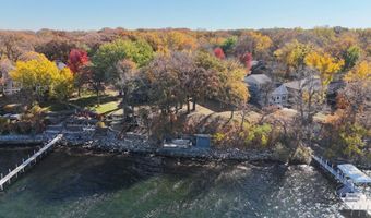 3019 1st St, Arnolds Park, IA 51331