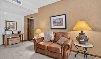 36601 N MULE TRAIN Rd A40, Carefree, AZ 85377