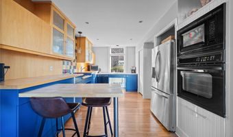 101 Brosville St, Airville, PA 15203