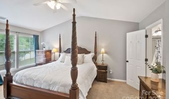2143 Kaybird Ln, Charlotte, NC 28270