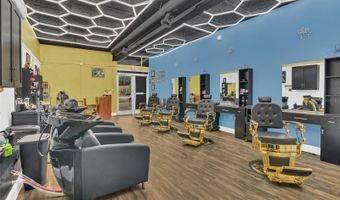 123 W MAIN St, Apopka, FL 32703