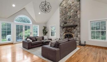 2175 Curtis Rd, Addison, MI 48367