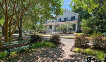 17 Hayek St, Beaufort, SC 29907