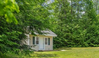 60 Lady Slipper Ln, Chester, NH 03036