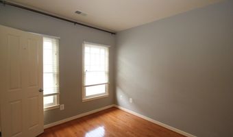 2831 11TH St N, Arlington, VA 22201