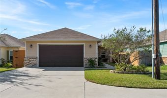 623 W DeBerry Ave, Aransas Pass, TX 78336