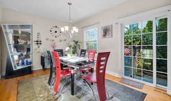 16 Weathervane Rd 16, Bristol, CT 06010