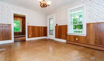 3442 Flat River Rd, Coventry, RI 02816