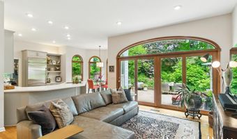 5691 Forest Gln SE, Ada, MI 49301