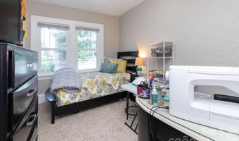 752 Fairview Rd, Asheville, NC 28803