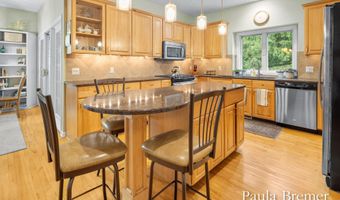5429 Grand Valley Ct NE, Ada, MI 49301