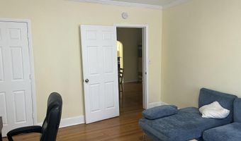 52 Irving St, Albany, NY 12202