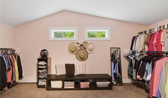1070 Tarkiln Rd, Burrillville, RI 02830