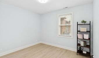 1220 E Rockwell St, Arlington Heights, IL 60005