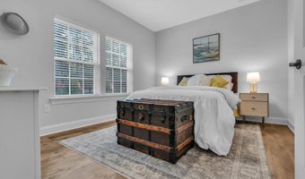 61 MILKY WAY Dr, Barnegat, NJ 08005