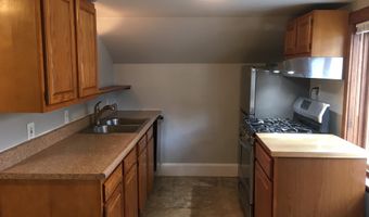 94 Park St, Burlington, VT 05401