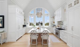 309 Ocean Rd, Narragansett, RI 02882