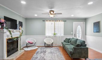 1117 Waylan Ave, Albertville, AL 35950