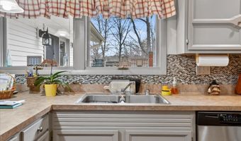 908 Cram Ln, Albion, MI 49224