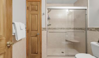 8 WORTHAM Ct, Bear, DE 19701