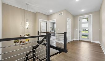 2122 Leopold Dr, Ames, IA 50010