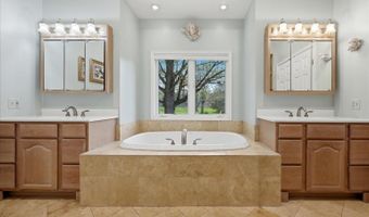 25404 FROSTY MEADOW Ln, Aldie, VA 20105