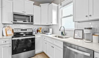 100 Salt Marsh Way, Atlantic Beach, NC 28512