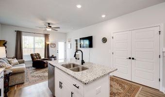 6056 Narnia Cir, Aiken, SC 29803