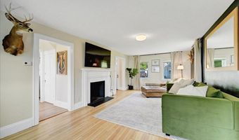 39 Evergreen Dr, Berlin, VT 05602