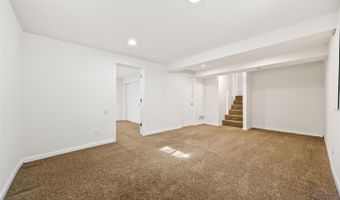 8227 Yarrow Ct, Arvada, CO 80005