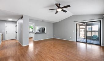 4034 Danbury St, Bel Aire, KS 67220