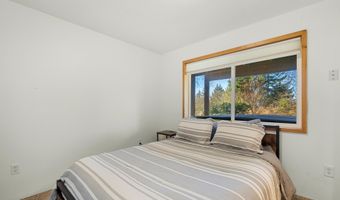 6755 MCCOY Ave, Bay City, OR 97107