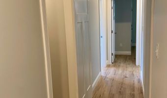 47 Woodbrey Ln, Standish, ME 04084