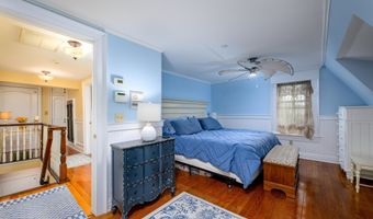 132 Coral St, Beach Haven, NJ 08008