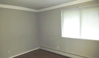1217 Island Dr 204, Ann Arbor, MI 48105