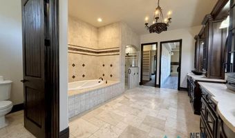 2116 Westridge Rd, Carlsbad, NM 88220