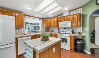 24 Osprey Rd, Alton, NH 03809