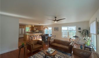 208 Chapel St, Block Island, RI 02807