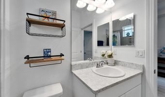 5415 LIMELIGHT Dr, Apollo Beach, FL 33572