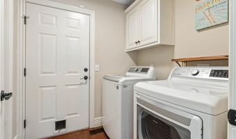 504 Old Forge Dr, Bentonville, AR 72712