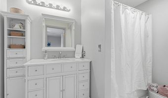 2345 Big Rock Rd, Allison Park, PA 15101