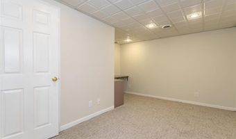 854 Marc Dr, Alton, IL 62002