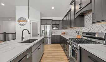 5712 CARMEL Dr, Cheyenne, WY 82009