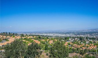 6117 E Garnet Cir, Anaheim, CA 92807