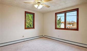 1 Pat Dr, Lincoln, RI 02865