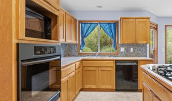 15355 SW SANDPIPER Ln, Beaverton, OR 97007